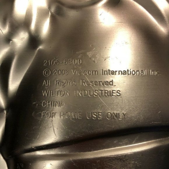 Dora the Explorer Wilton Cake Pan - Picture 3 of 3